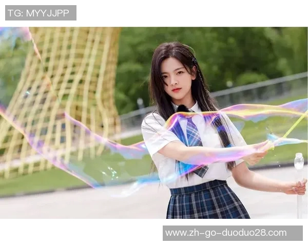 《奔跑吧足球球星挑战极限突破自我展现魅力与力量的巅峰时刻》