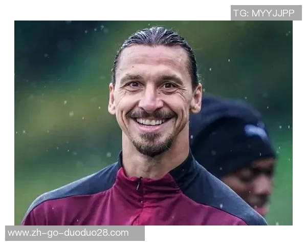 猜猜看，这位足球传奇球星已经退役，你能猜出是谁吗